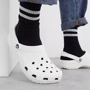 🤍 Crocs Classic Clogs 🤍